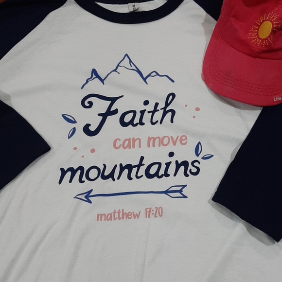 Jerzees Tops - 🚨3/$25  🆕️ Faith can move mountains   E4